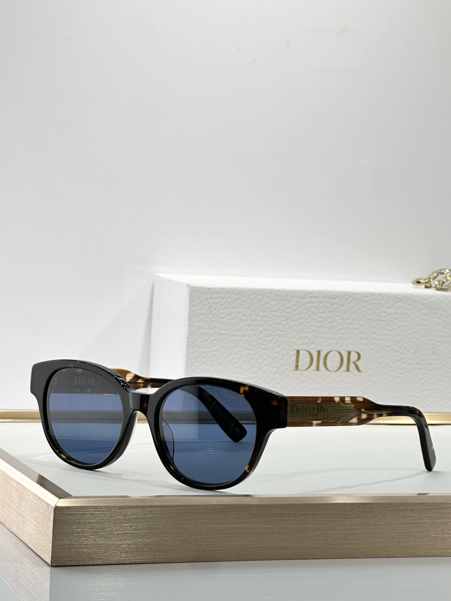 Dior Signature Round Sunglasses – Luxury Designer Eyewear
