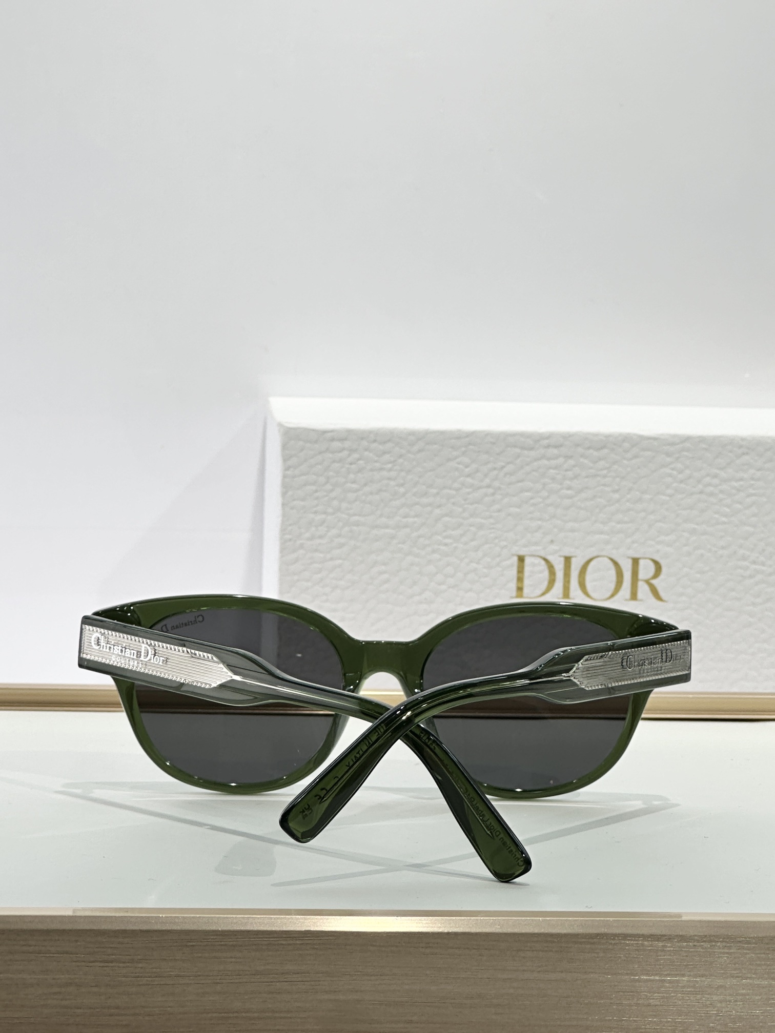 Dior Signature Round Sunglasses – Luxury Designer Eyewear