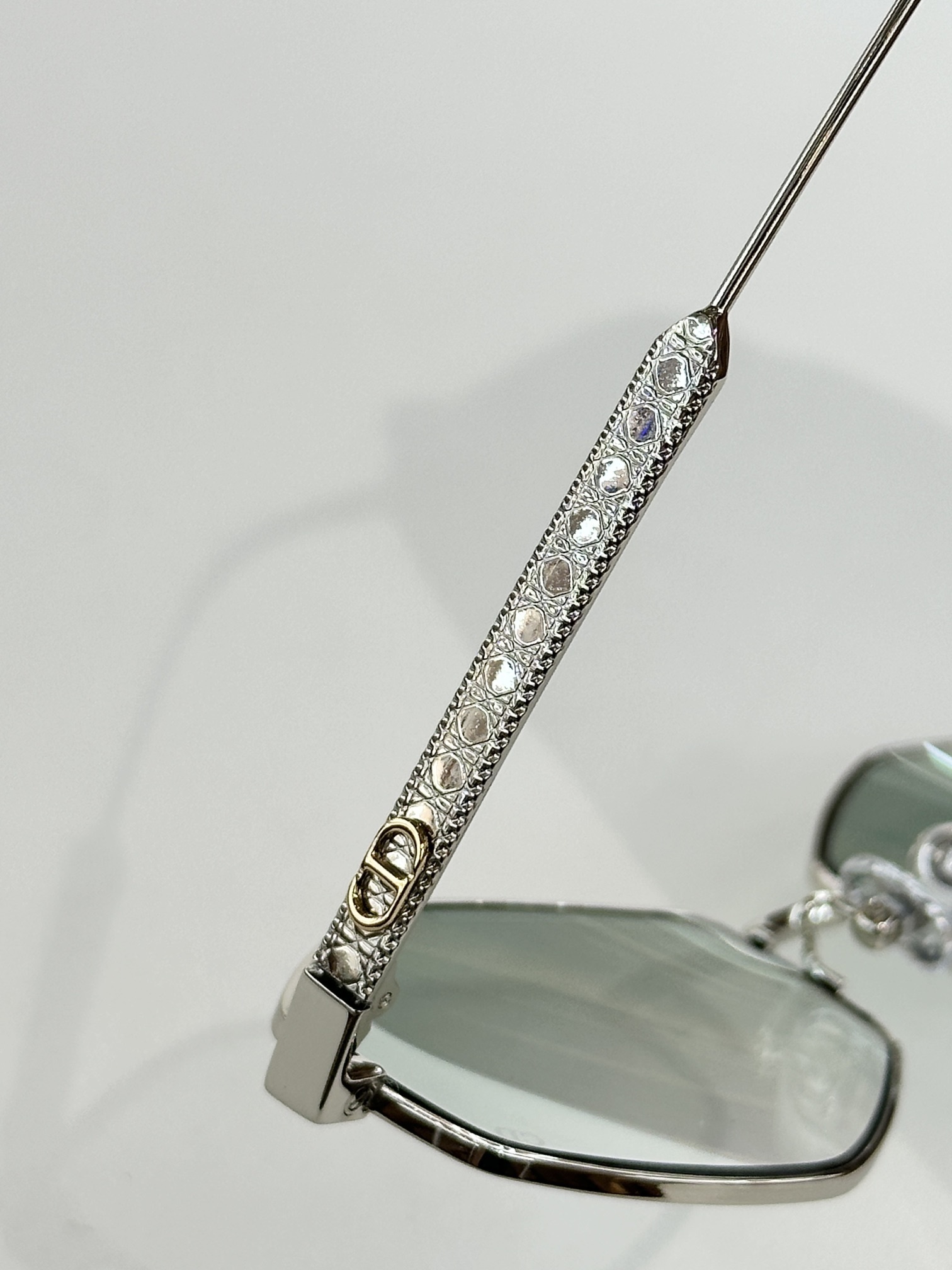 Dior DiorCannage R3U Hexagonal Gradient Green Sunglasses