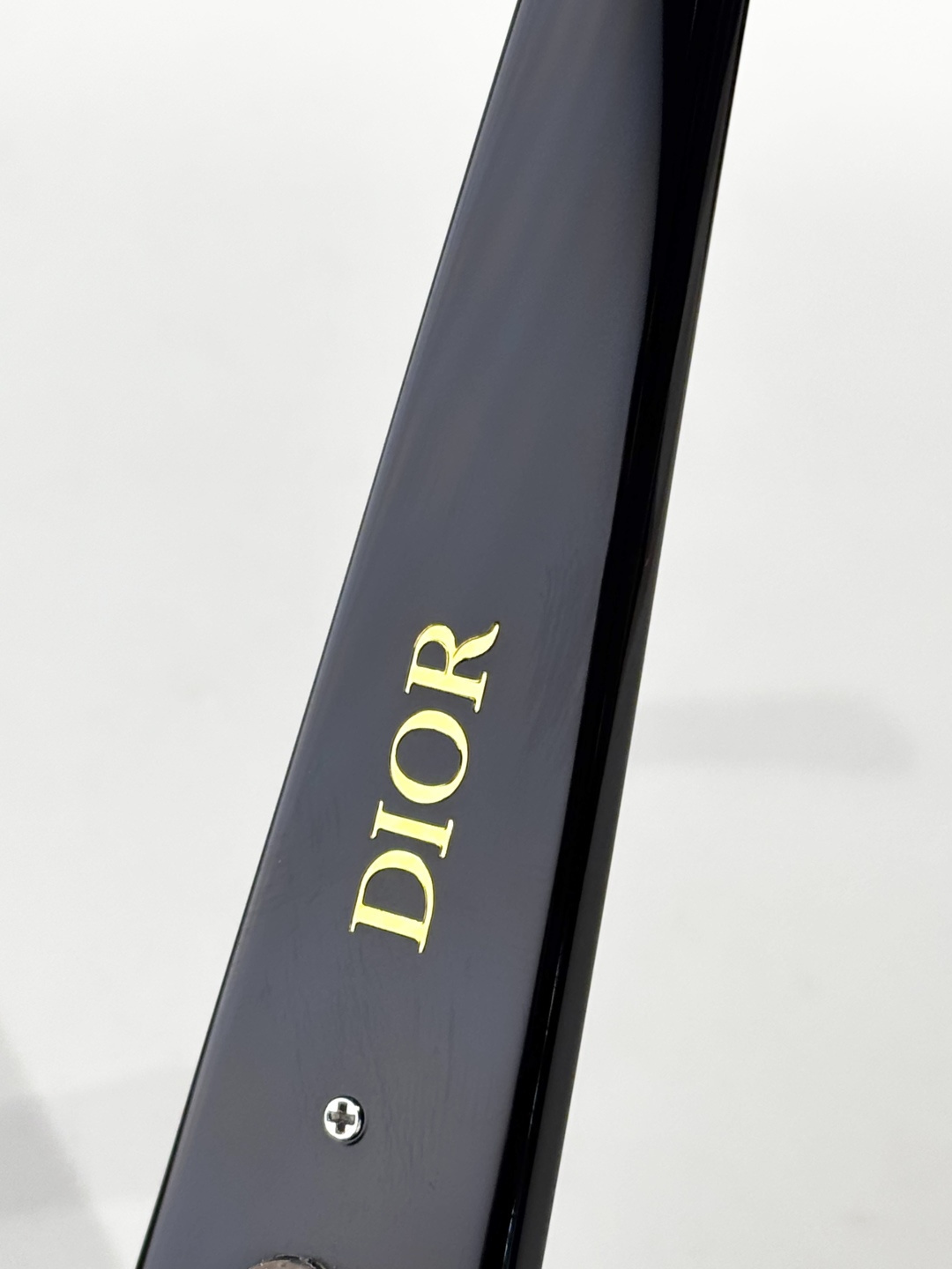 DiorGlow B2I Black Butterfly Sunglasses – Luxury Dior Eyewear