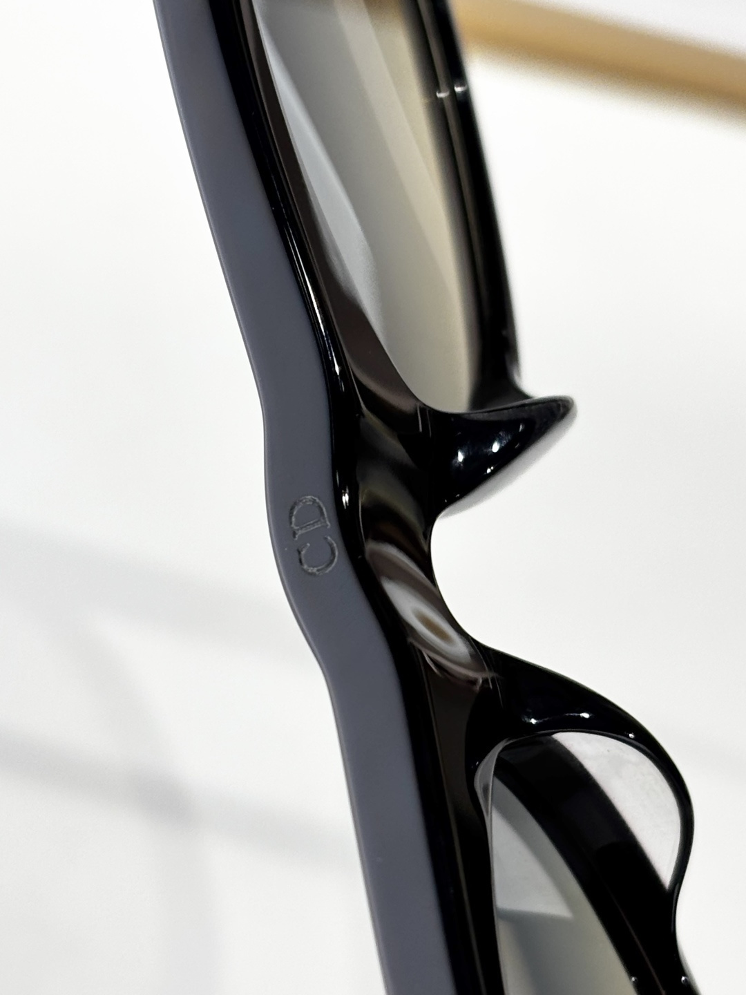 DiorGlow B2I Black Butterfly Sunglasses – Luxury Dior Eyewear