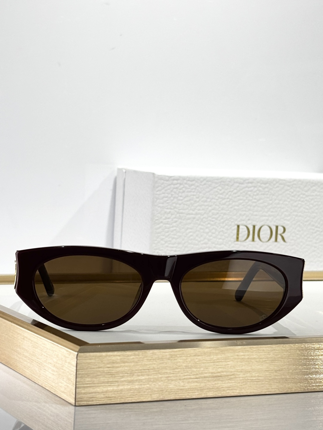 Dior MissDior B1U Cat-Eye Sunglasses – Luxury Designer Eyewear