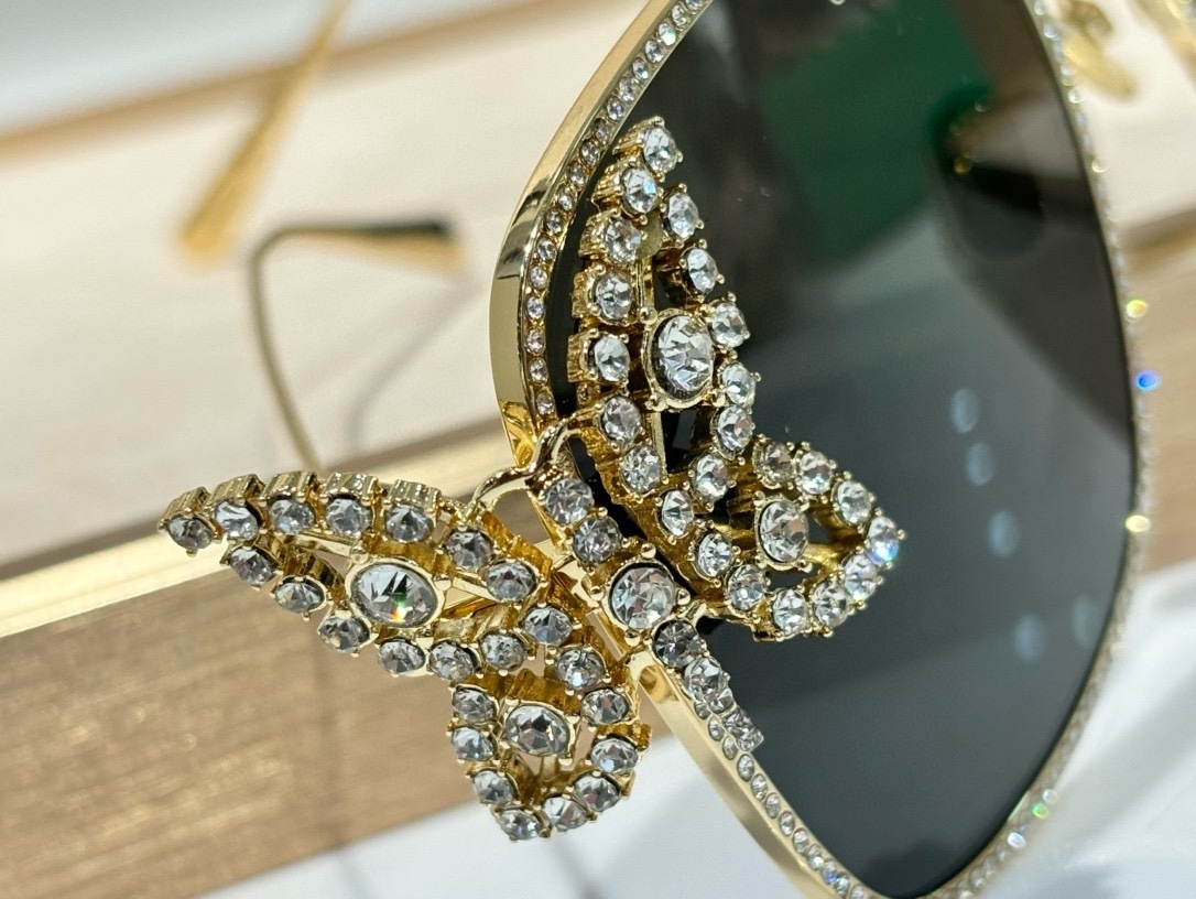 Luxury Butterfly Crystal Square Sunglasses for Women – Gold