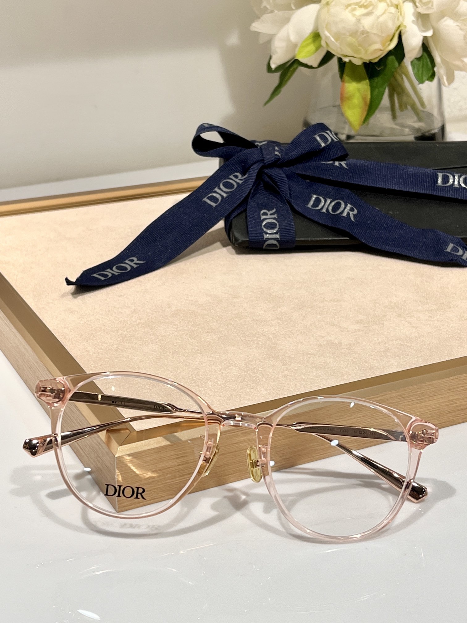 Dior Luxury Round Eyeglass Frames – Elegant Designer Optical Wear