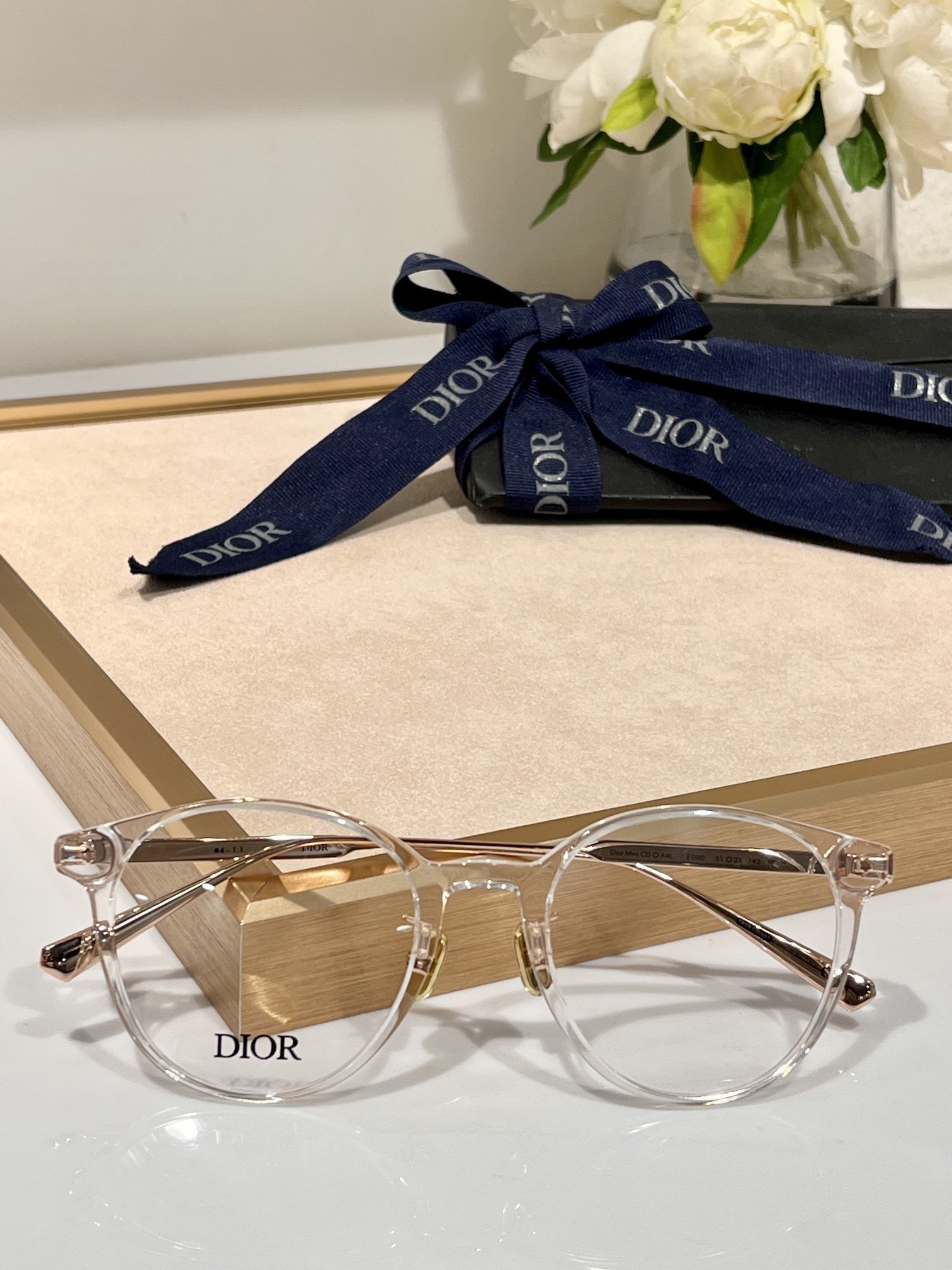 Dior Luxury Round Eyeglass Frames – Elegant Designer Optical Wear
