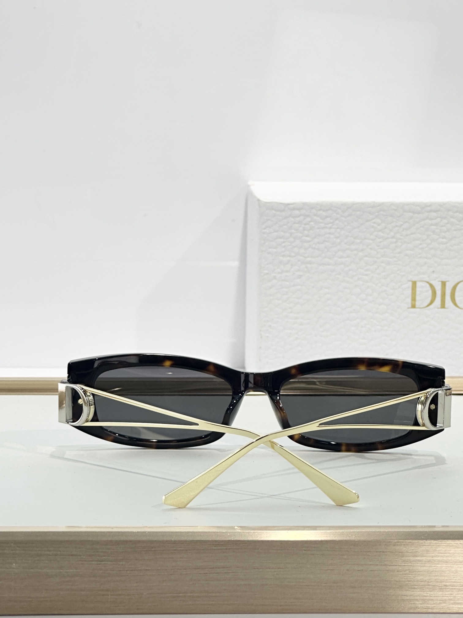 Luxury Dior MissDior B1U Rectangular Designer Sunglasses