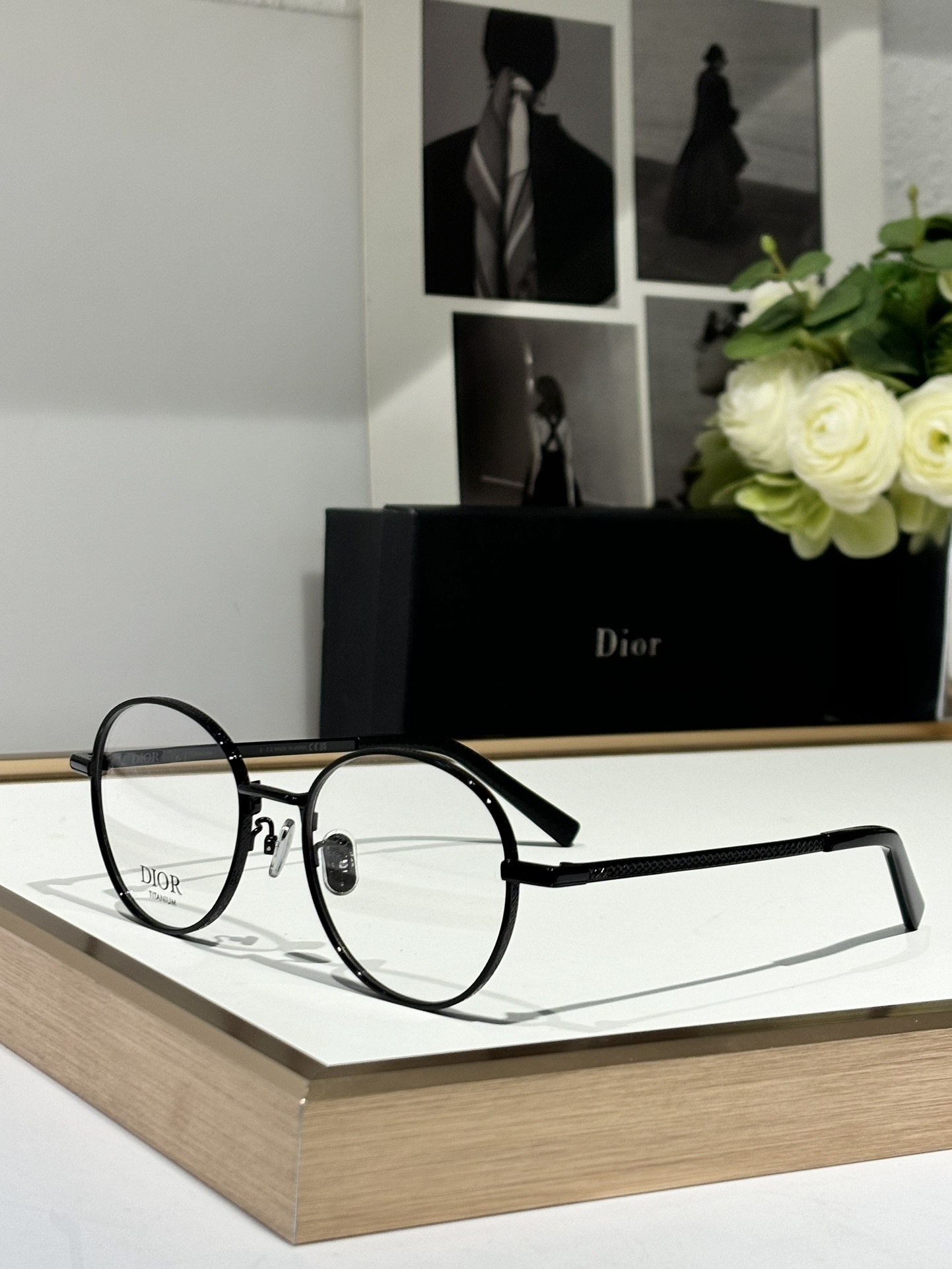 Dior Titanium Round Eyeglasses – Luxury Designer Frames