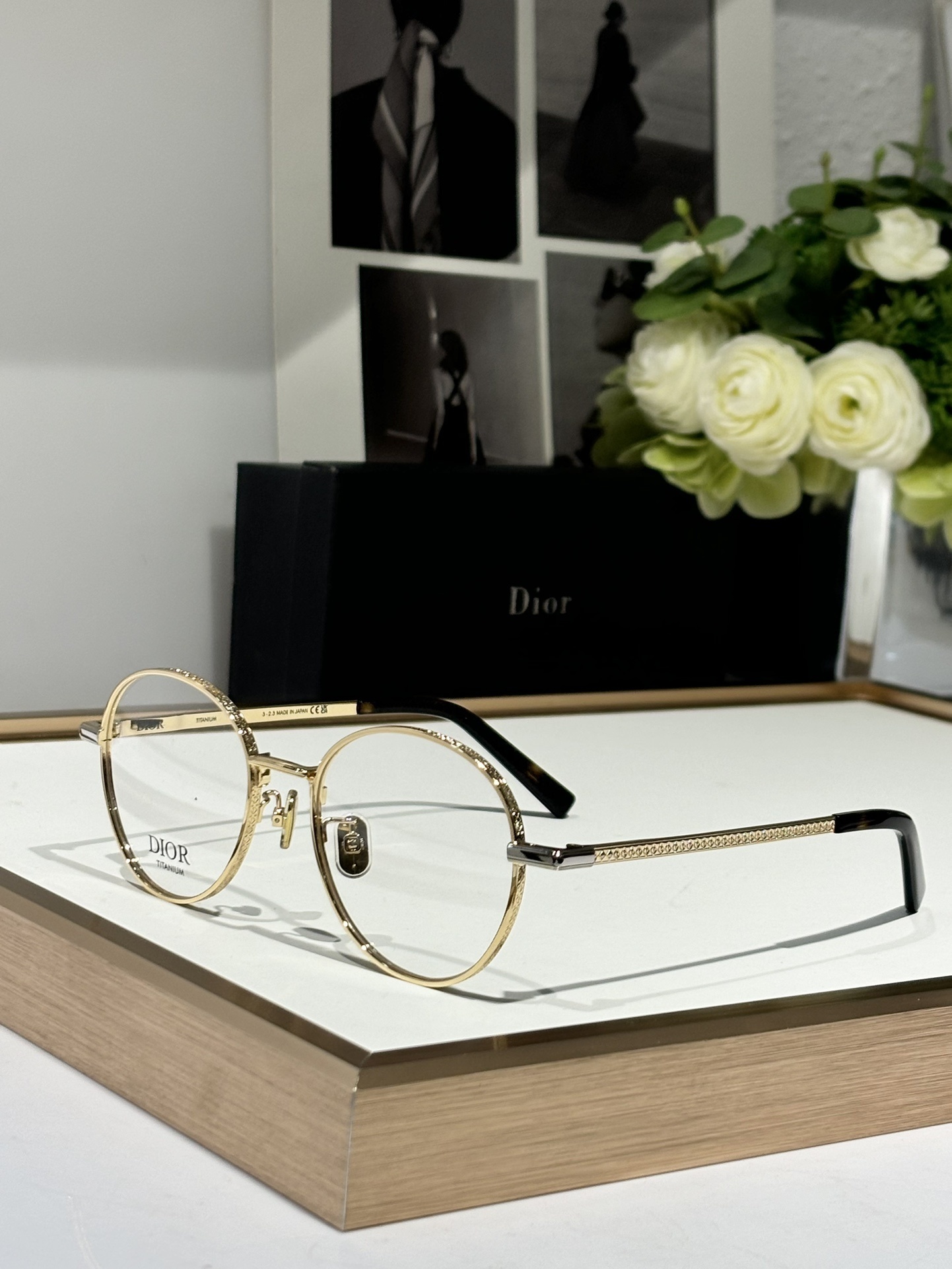 Dior Titanium Round Eyeglasses – Luxury Designer Frames