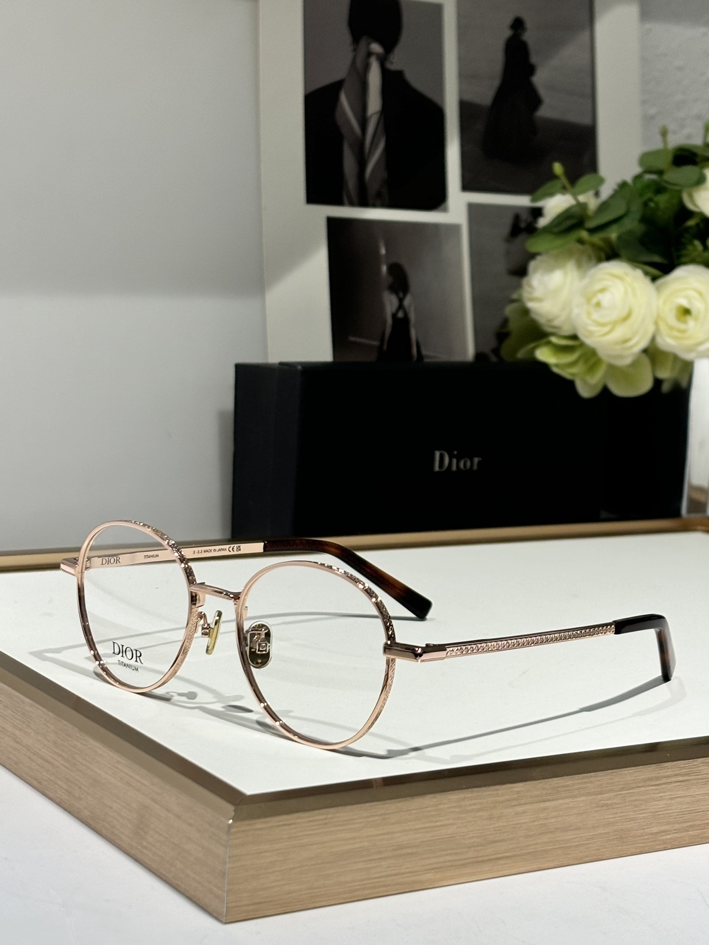 Dior Titanium Round Eyeglasses – Luxury Designer Frames