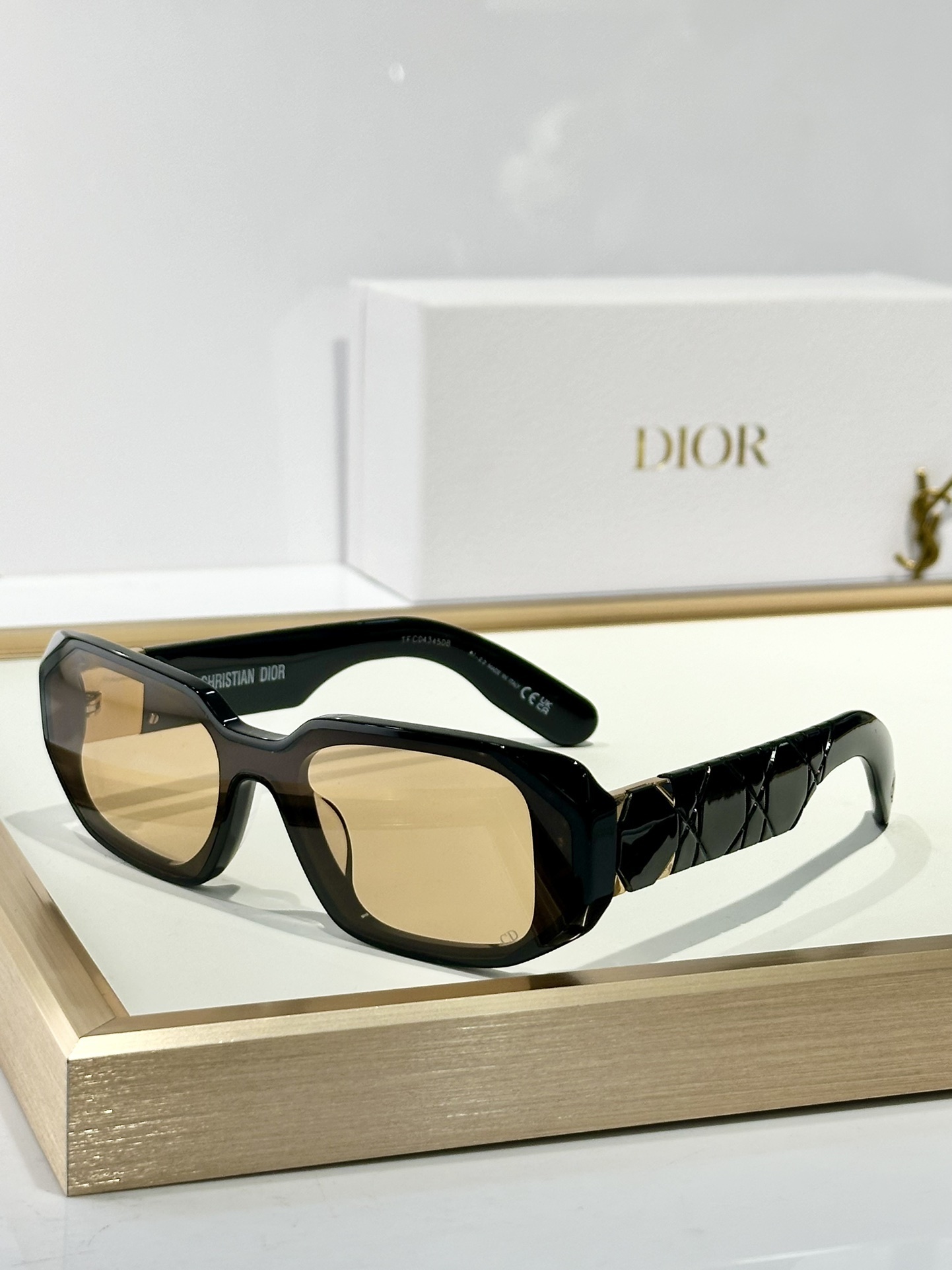 Dior Lady 95.22 Rectangular Sunglasses – Elegant Cannage Design