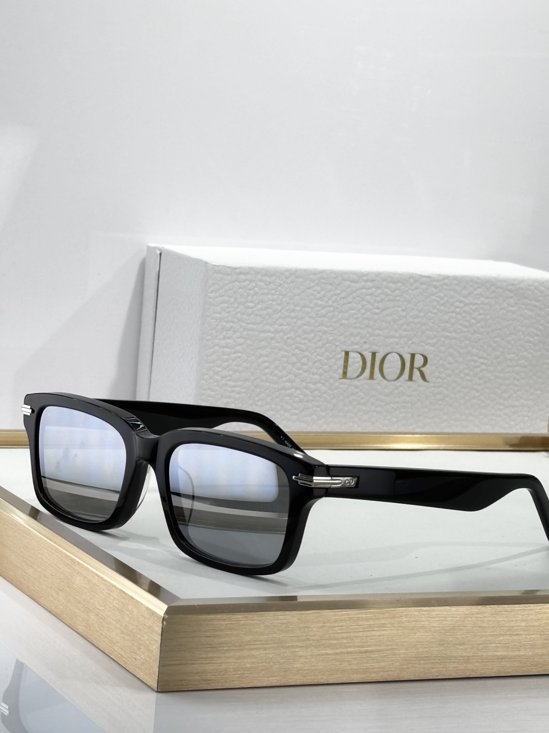 Dior Black Square Sunglasses – Premium Luxury Eyewear for Men