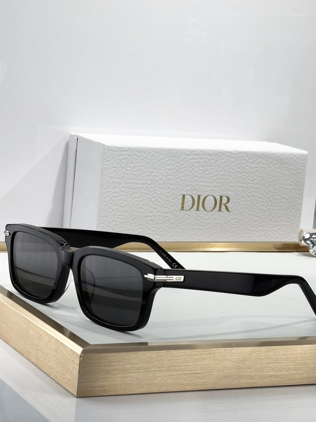 Dior Black Square Sunglasses – Premium Luxury Eyewear for Men