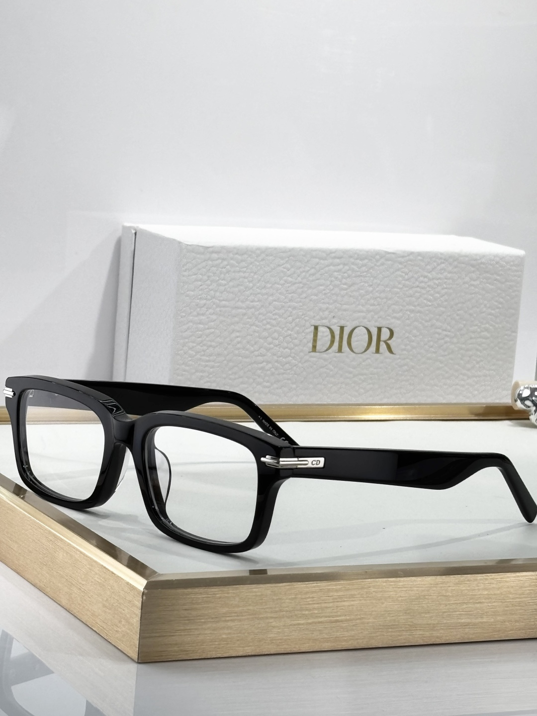 Dior Black Square Sunglasses – Premium Luxury Eyewear for Men