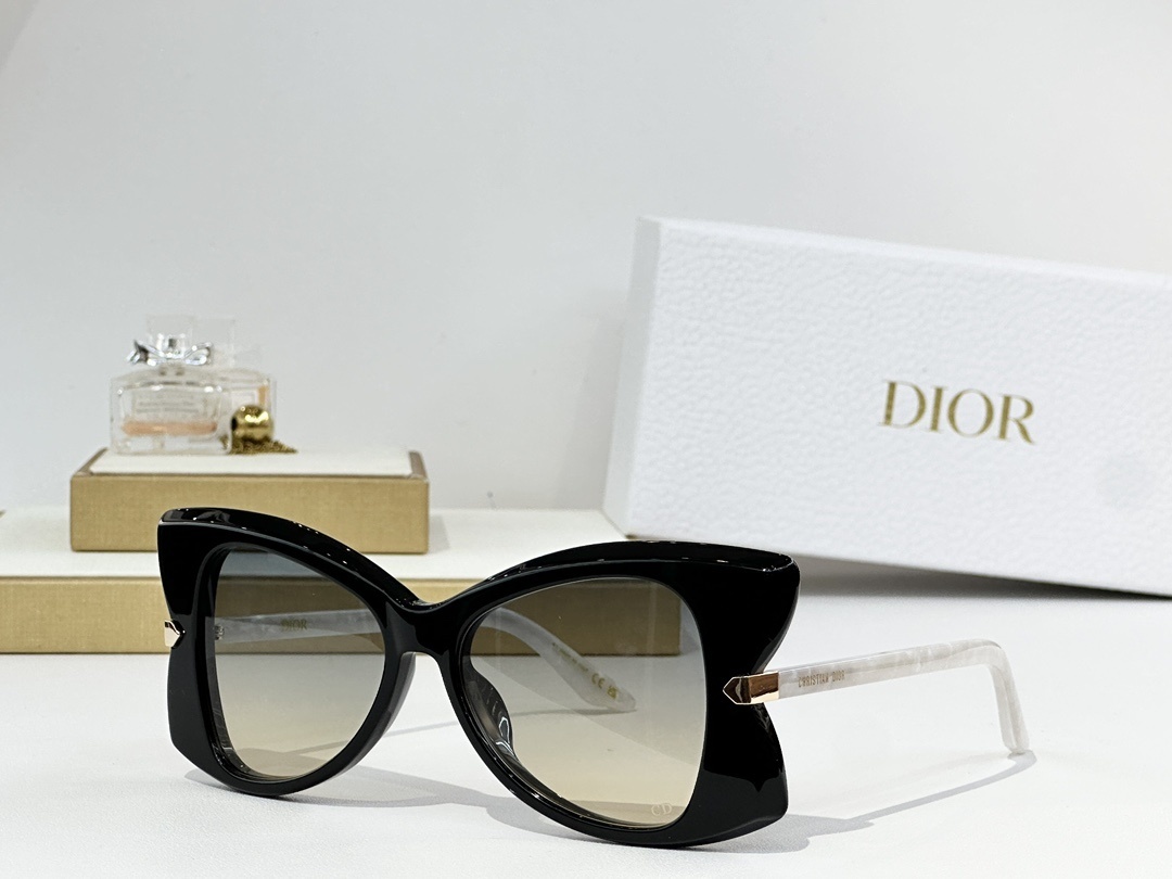 gradient Dior Butterfly Black Sunglasses – Dior Butterfly Black