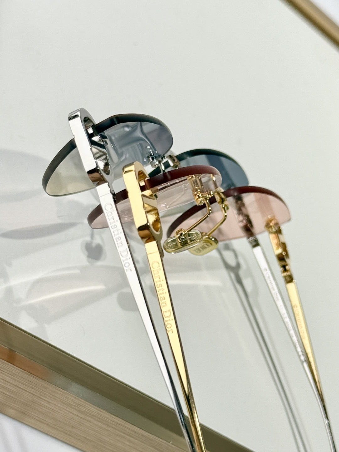 Christian Dior Rimless Cat-Eye Luxury Sunglasses – Gold