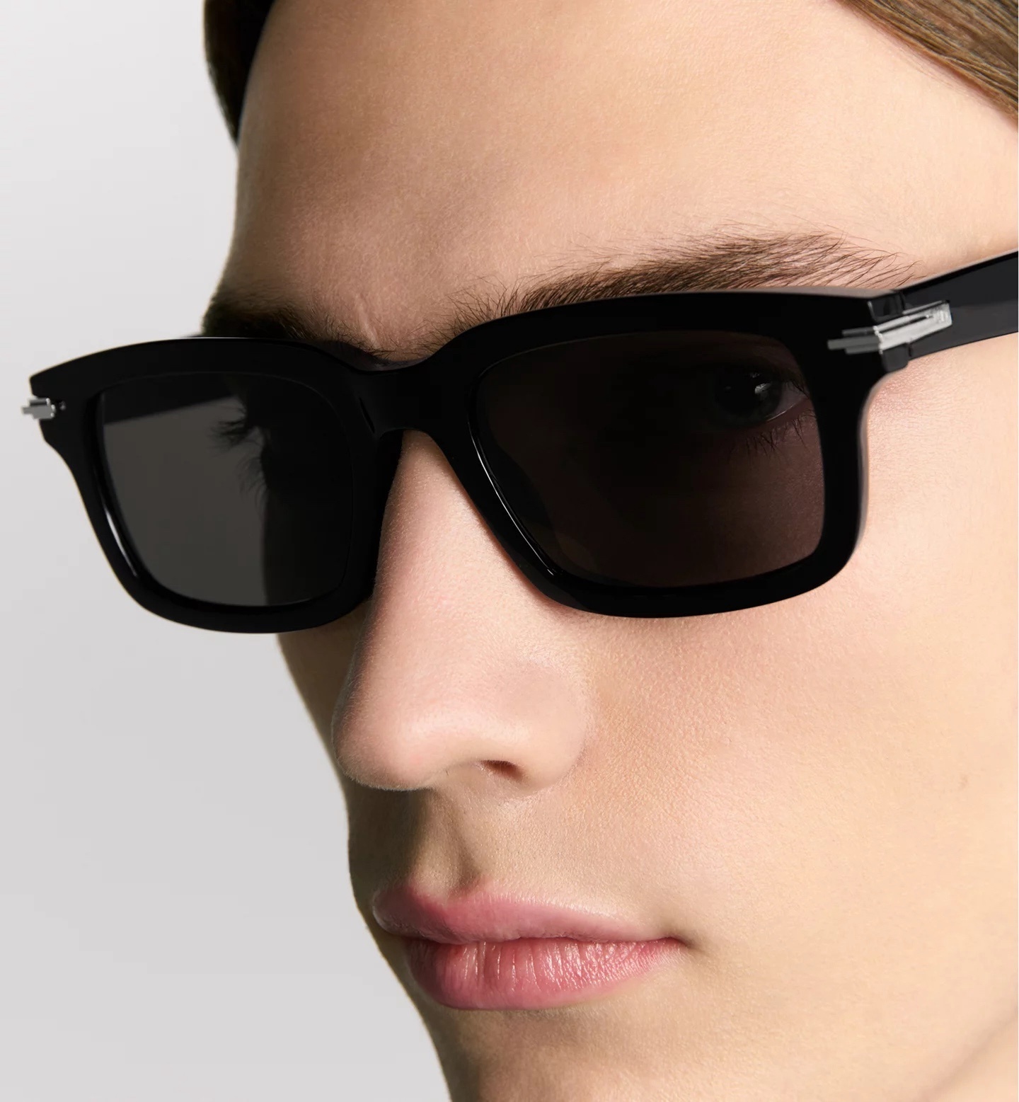 Premium Men’s Rectangular Sunglasses – Bold Modern Frame