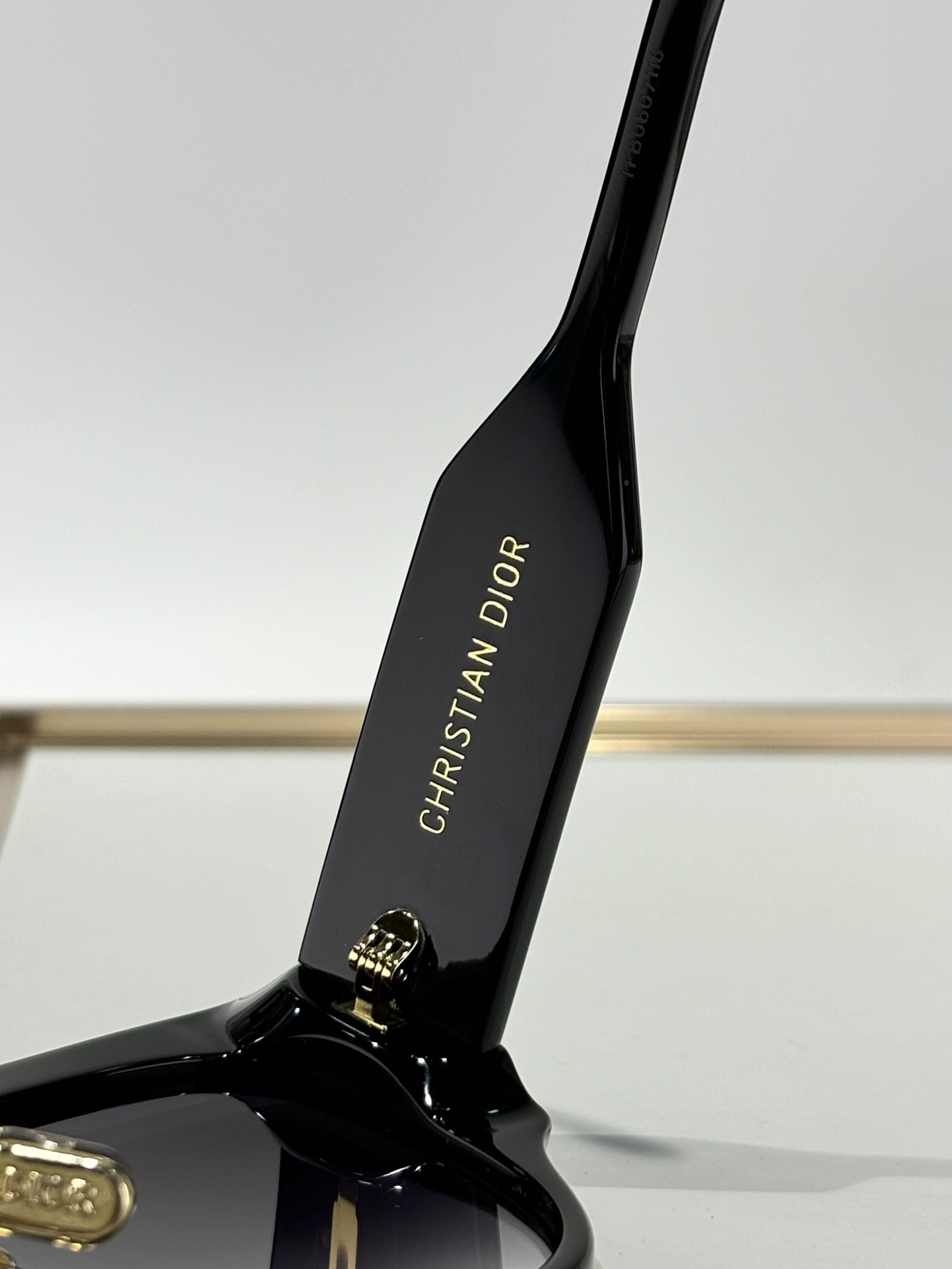 Christian Dior Signature Oversized Sunglasses – Luxury Eyewear