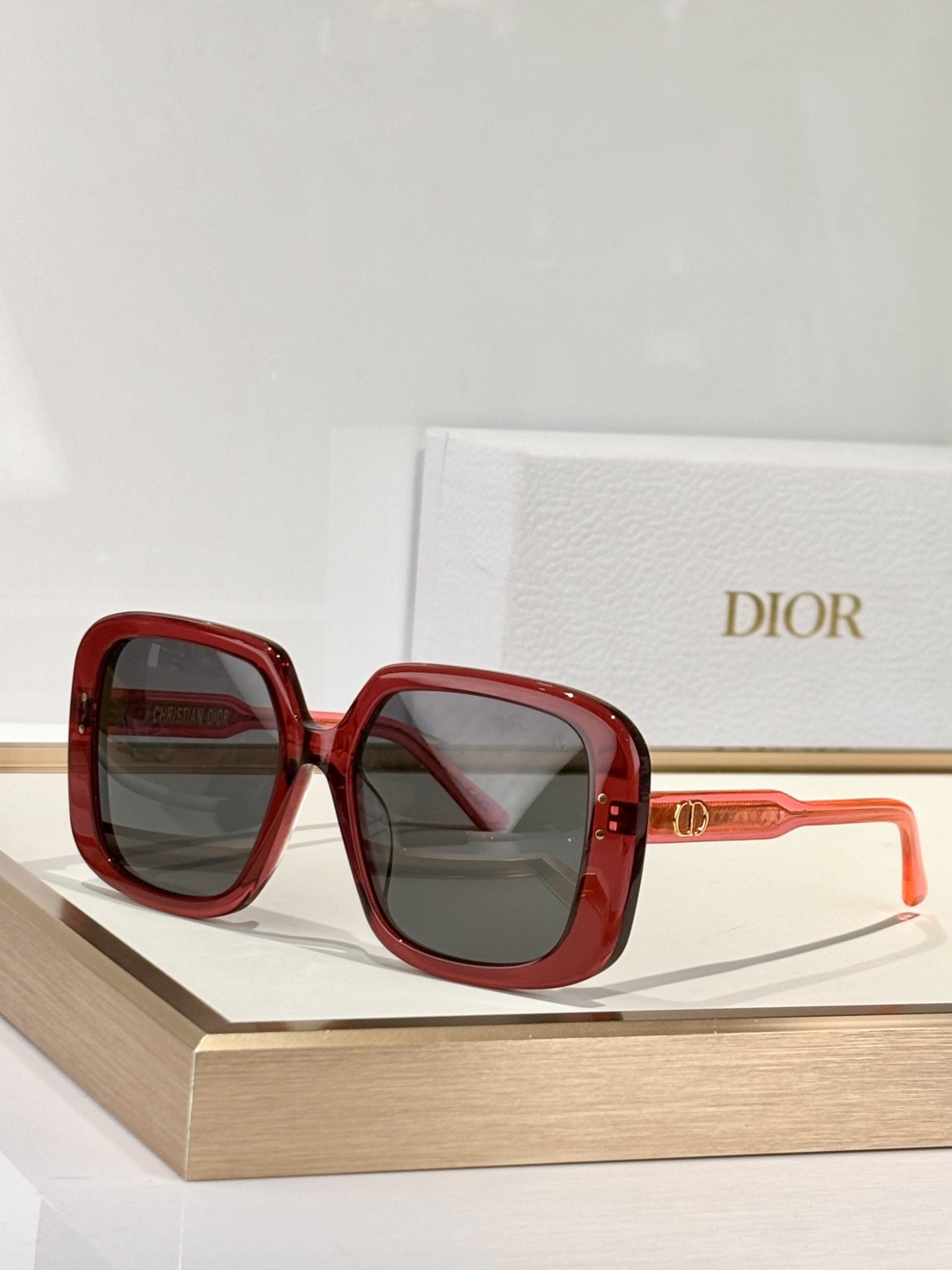 Dior Oversized Square Sunglasses – Luxury Fashion Eyewear
