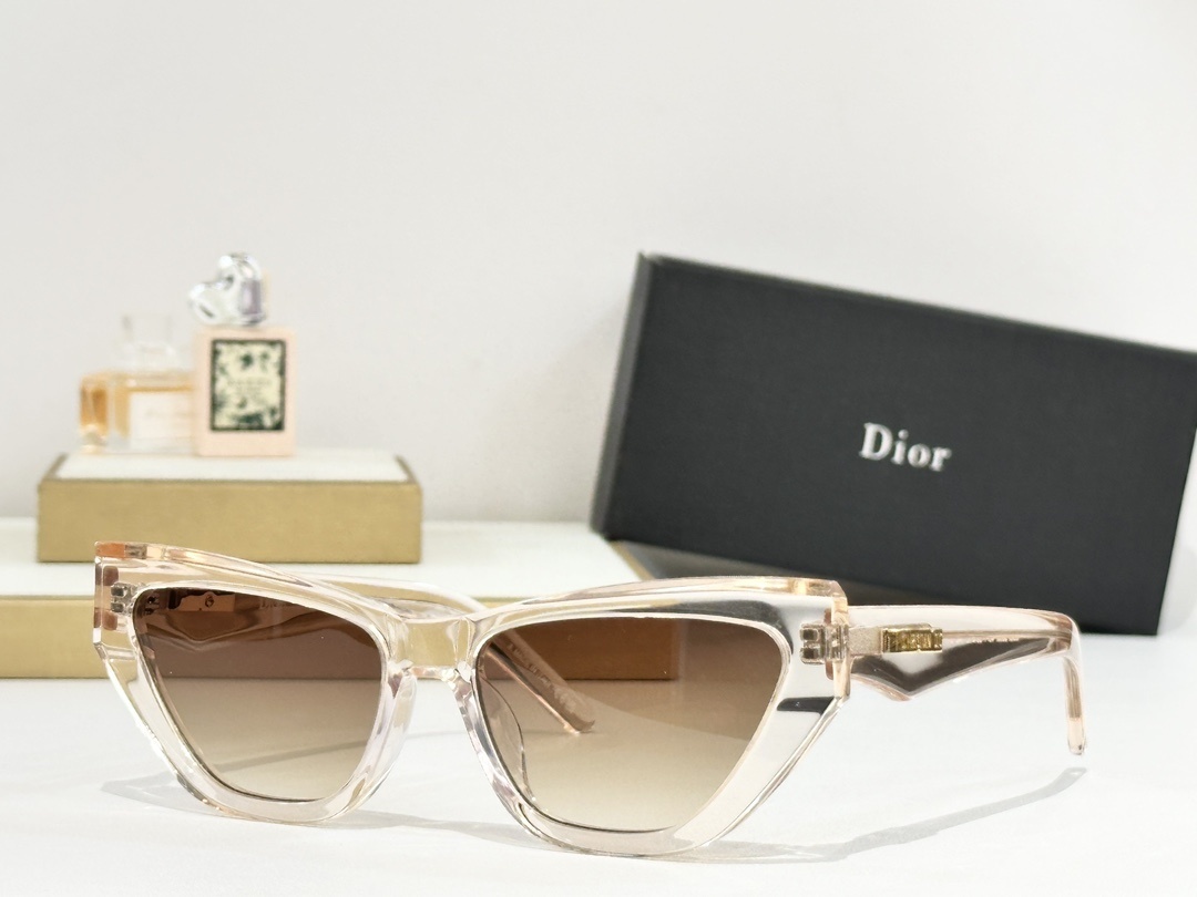 Dior Cat-Eye Luxury Sunglasses for Women – Premium Acetate Frame