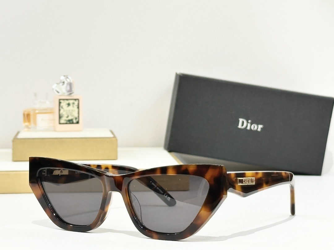 Dior Cat-Eye Luxury Sunglasses for Women – Premium Acetate Frame
