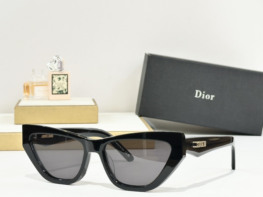 Dior Cat-Eye Luxury Sunglasses for Women – Premium Acetate Frame