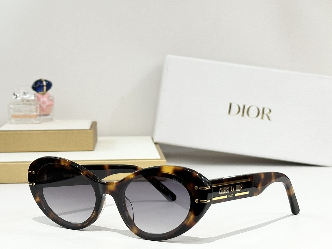 brown Dior Tortoise Shell Sunglasses – Dior Tortoise Shell Sunglasses