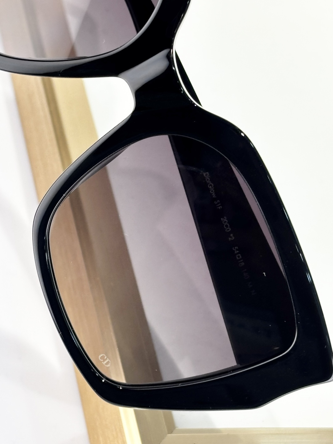 Dior Signature Square Sunglasses – Black Frame & Gradient Lenses
