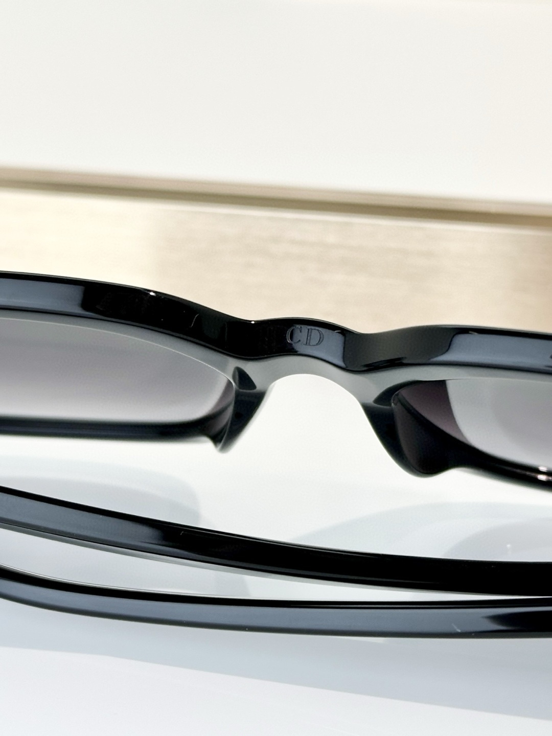 Dior Signature Square Sunglasses – Black Frame & Gradient Lenses
