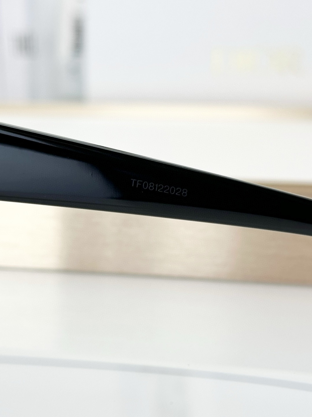 Dior Signature Square Sunglasses – Black Frame & Gradient Lenses