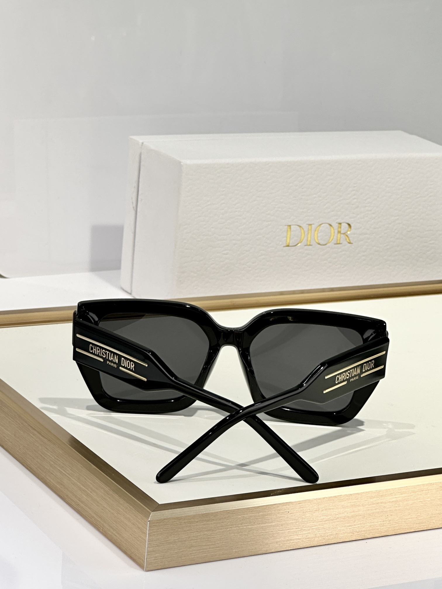 DiorSignature S14I Black Square Sunglasses – Luxury Eyewear