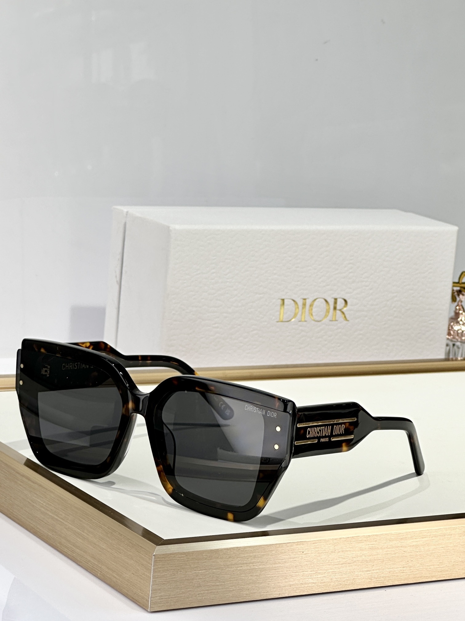 Christian Dior Oversized Square Sunglasses – Luxury Women’s Eyewear