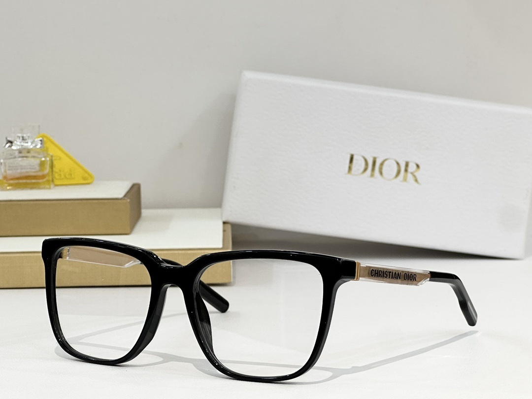 Christian Dior Square Sunglasses – Luxury Designer Eyewear