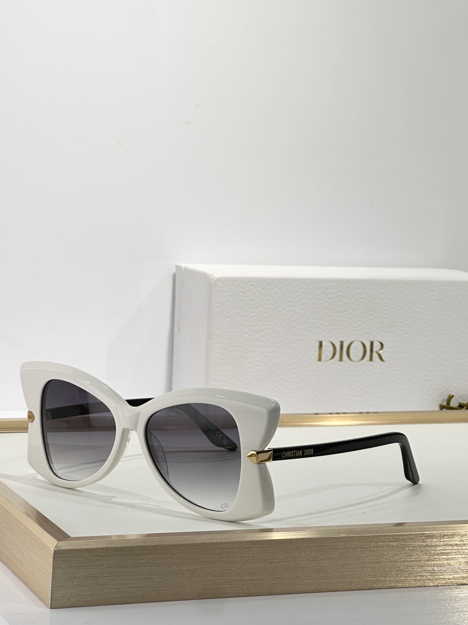 Dior White Butterfly Sunglasses – Gradient Lens