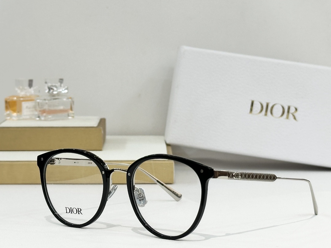 Dior Luxury Round Optical Frames – Elegant Designer Eyewear