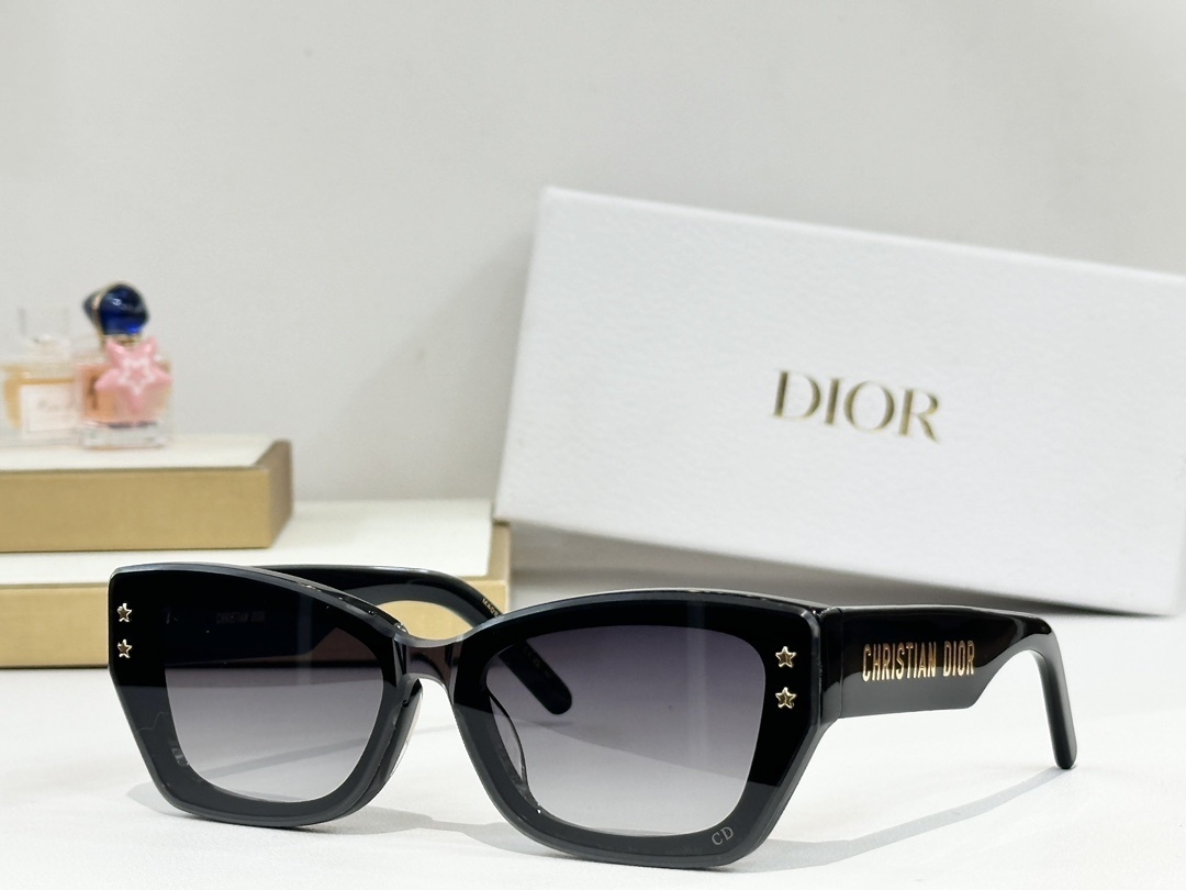 Luxury Dior Star Studded Butterfly Sunglasses for Women