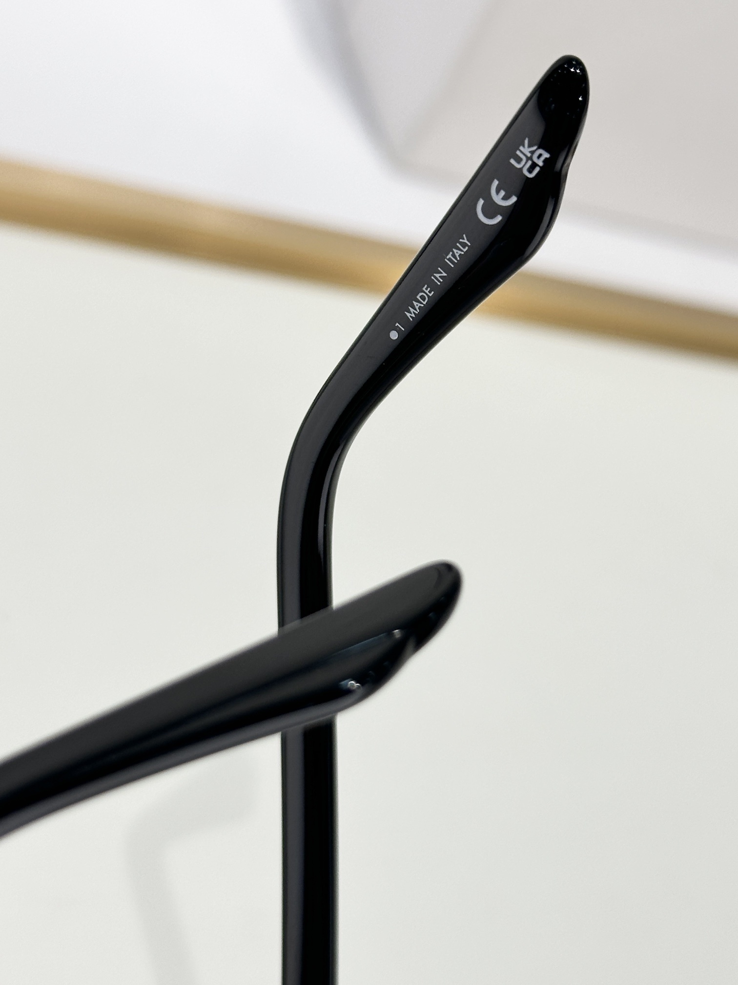 DiorButterfly S2I White Rectangular Sunglasses with Gold Signature