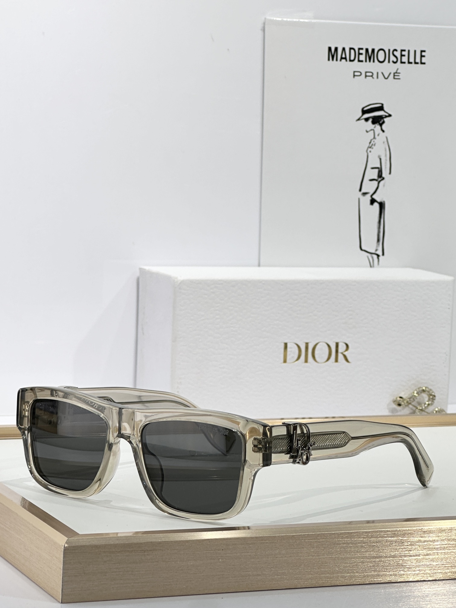 Dior Square Sunglasses – Luxury CD Logo Designer Frames