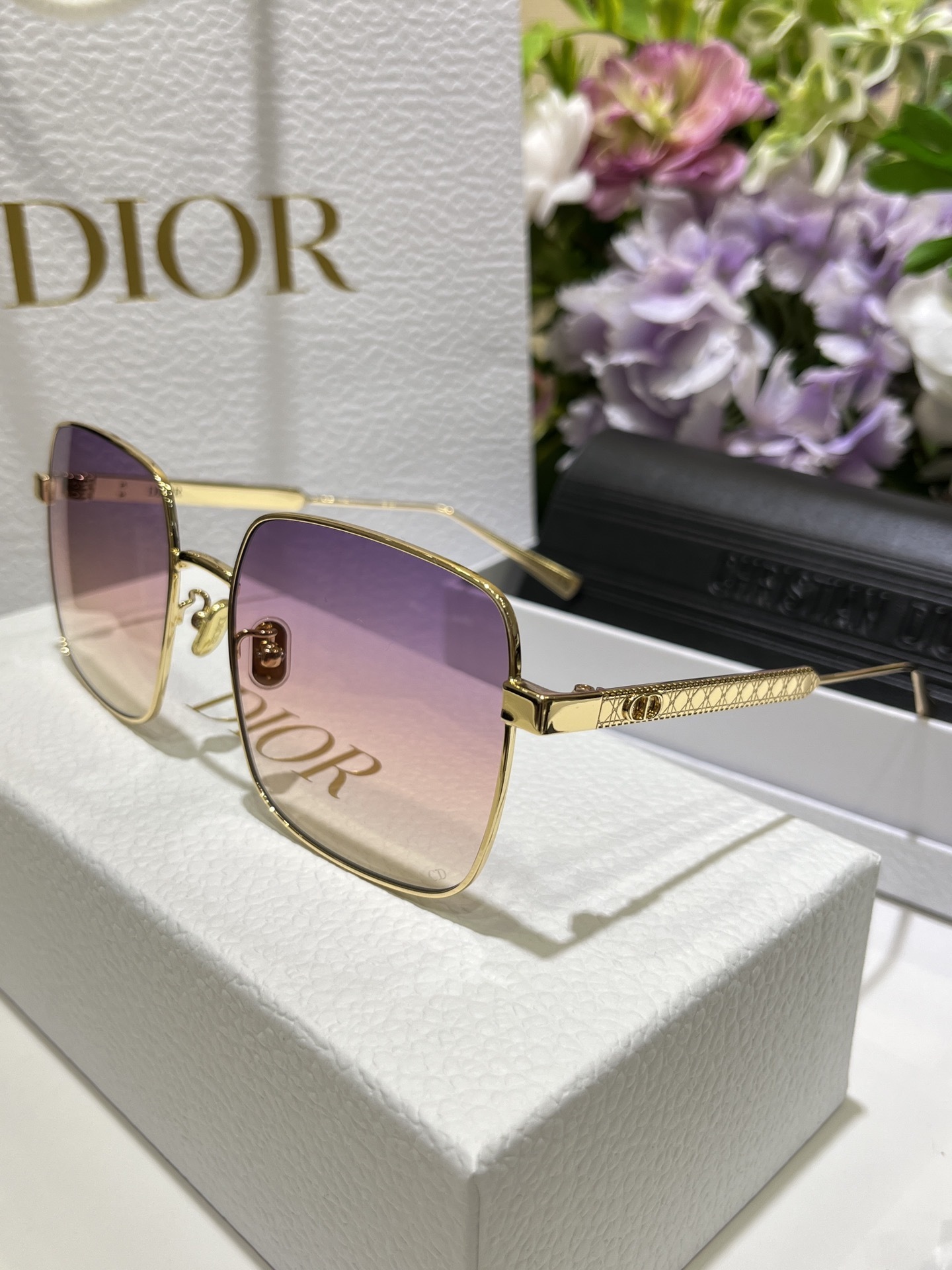 Dior Square Sunglasses – Gold Frame with Purple Gradient Lenses