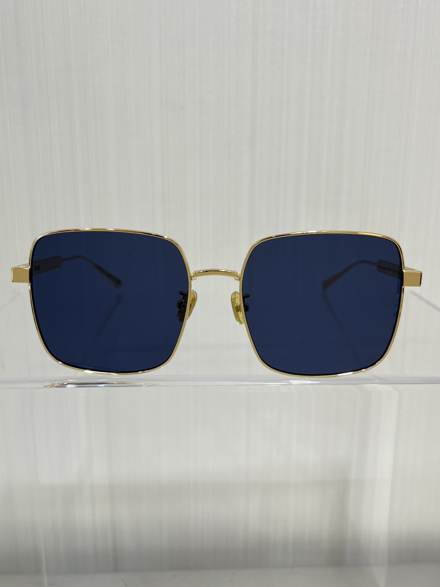 Dior DiorCannage S1U Square Sunglasses – Blue Lenses & Gold Frame