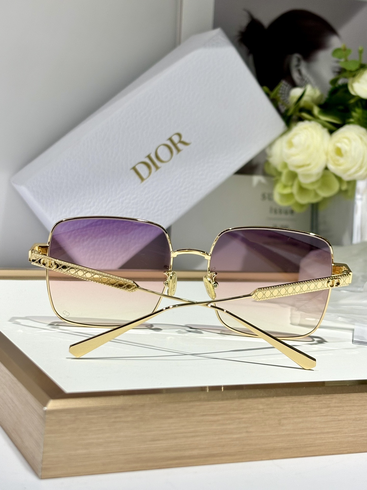 DiorCannage S1U Square Sunglasses with Purple Gradient Lenses