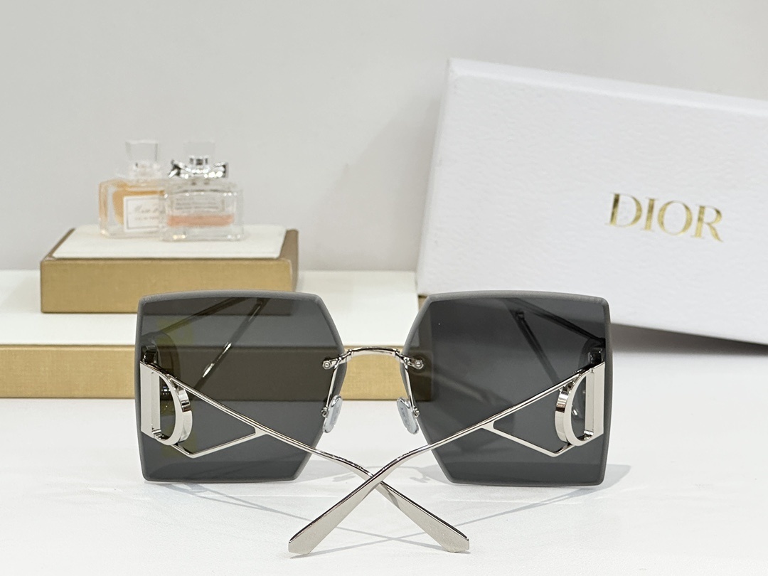 Luxury Oversized Square Rimless Sunglasses with Iconic CD Logo