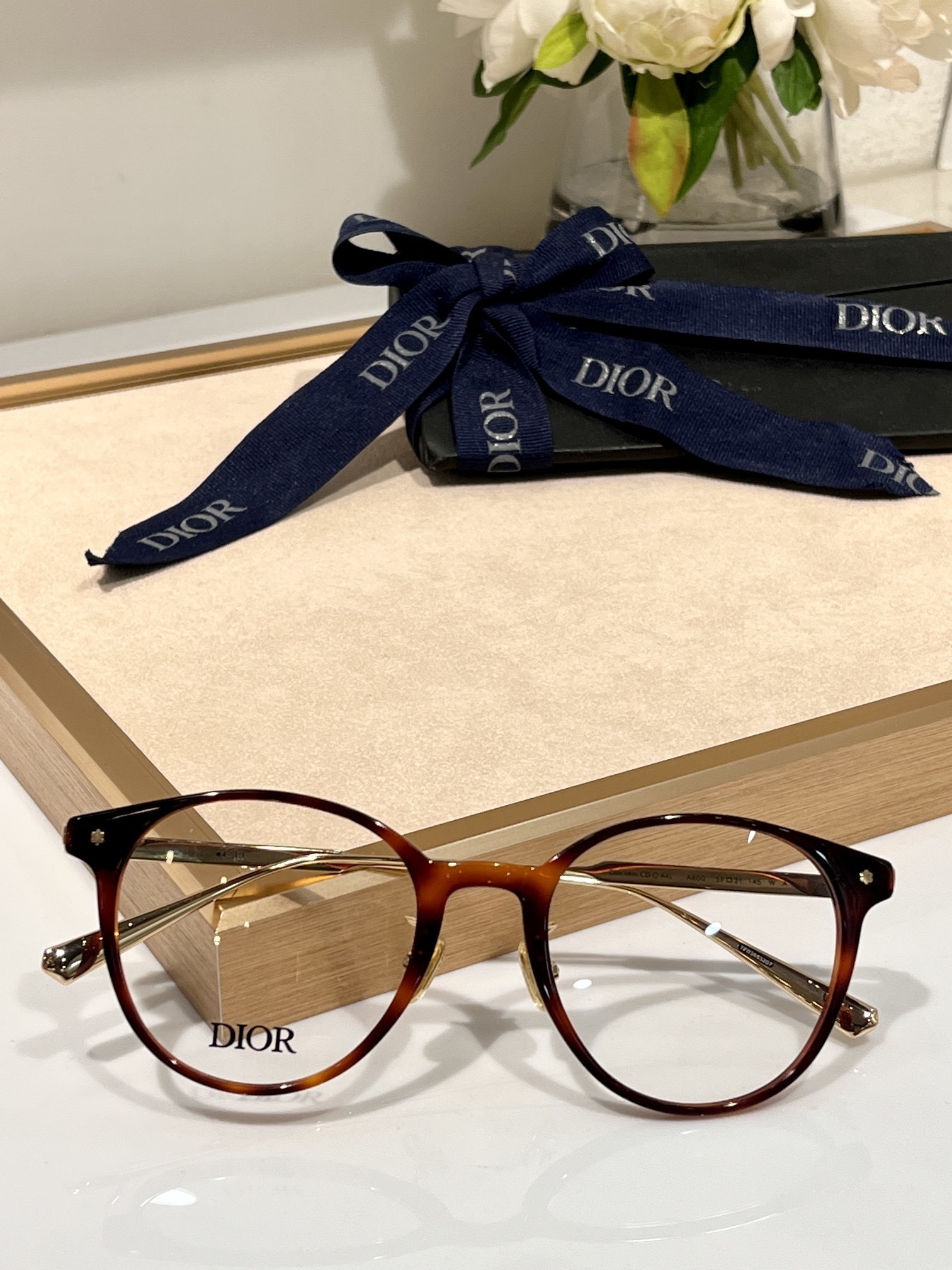 Dior Luxury Round Eyeglasses – Elegant Designer Optical Frames