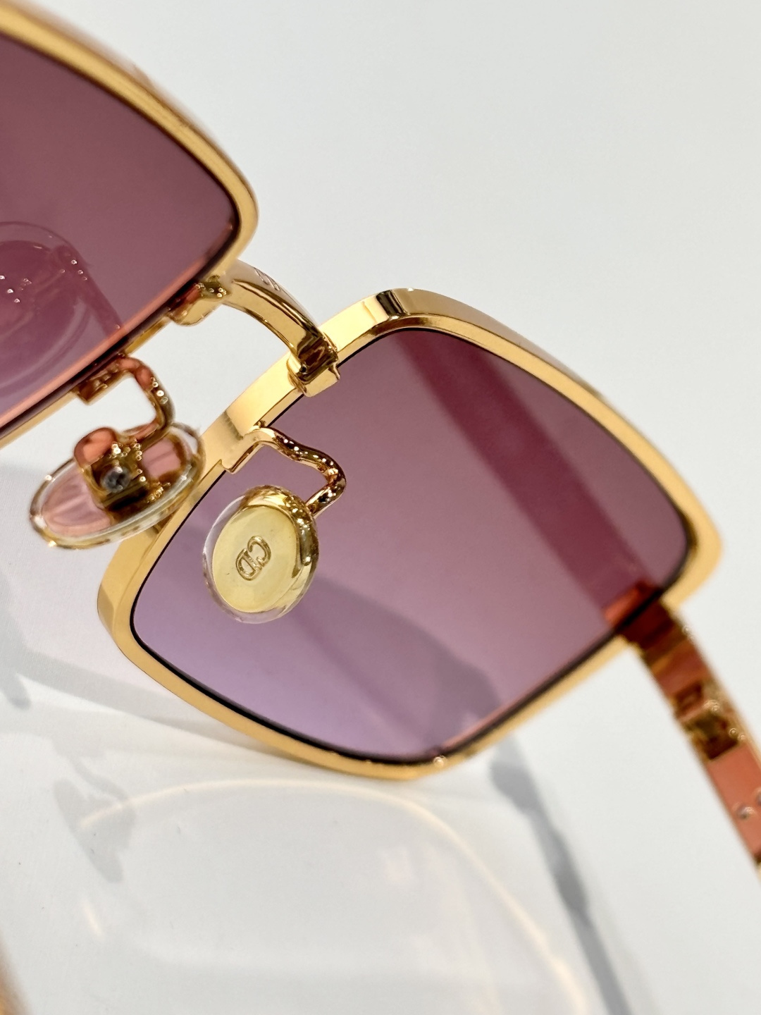 Dior Cannage S2U Rectangular Sunglasses – Gold & Purple Gradient
