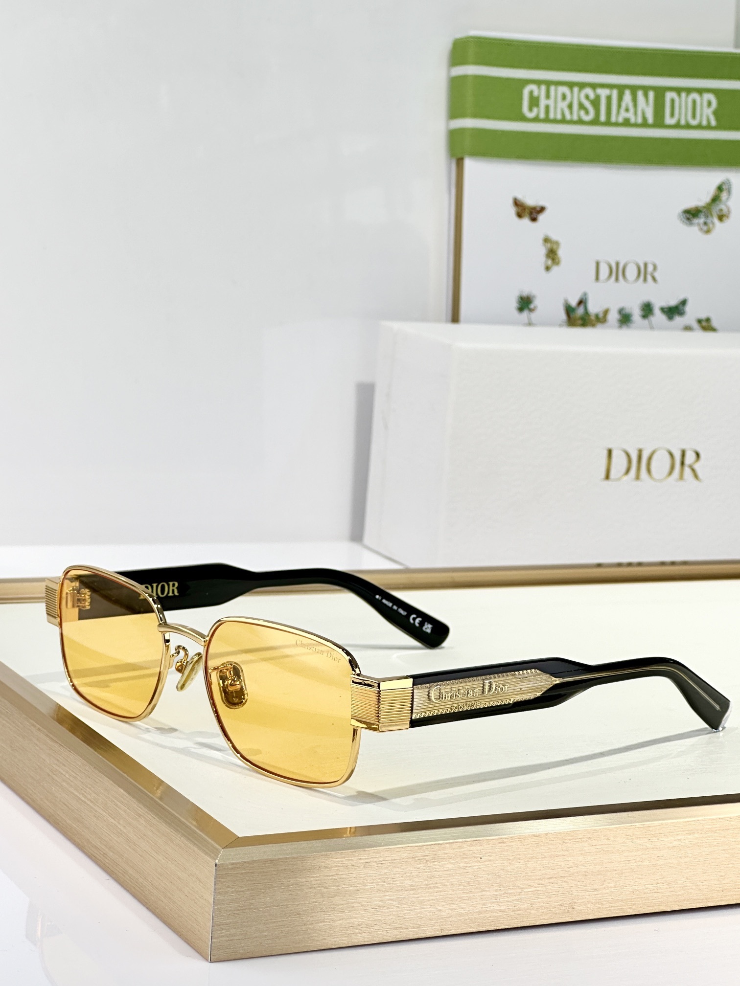 Christian Dior Gold Rectangular Sunglasses – Yellow Lens