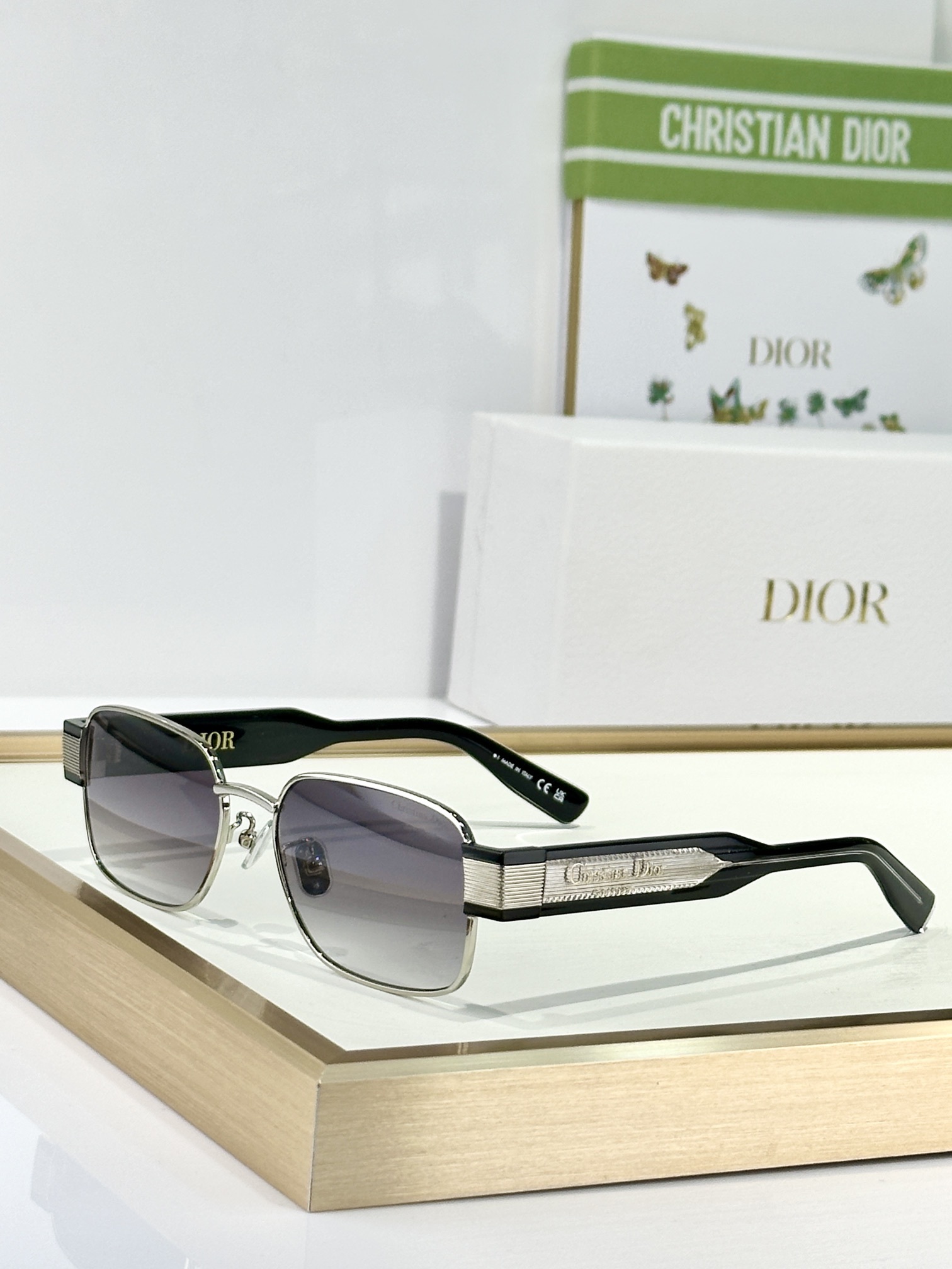 Christian Dior Luxury Rectangular Sunglasses – Designer Eyewear