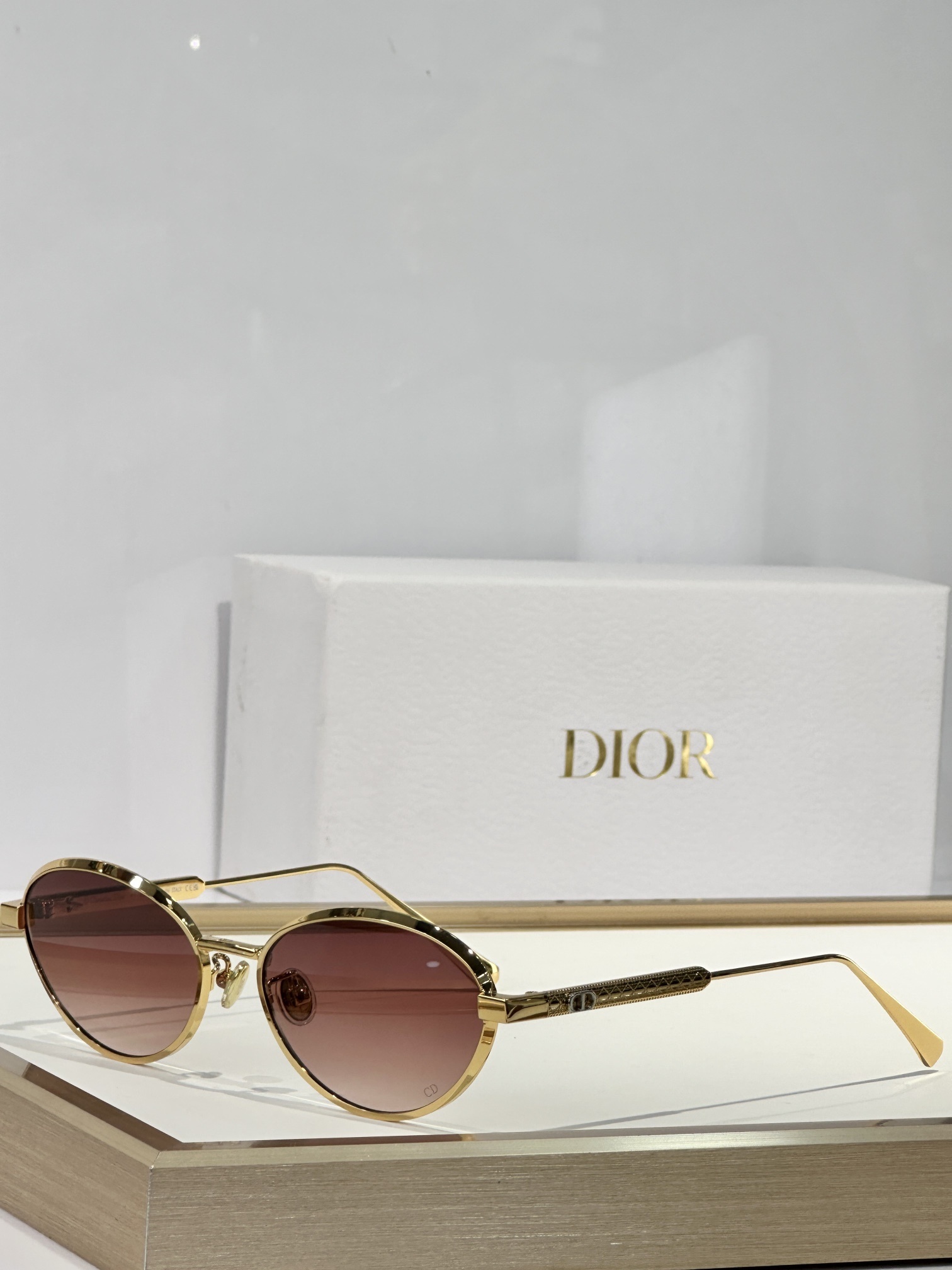 Dior Luxury Round Metal Sunglasses – Designer Fashion Eyewear