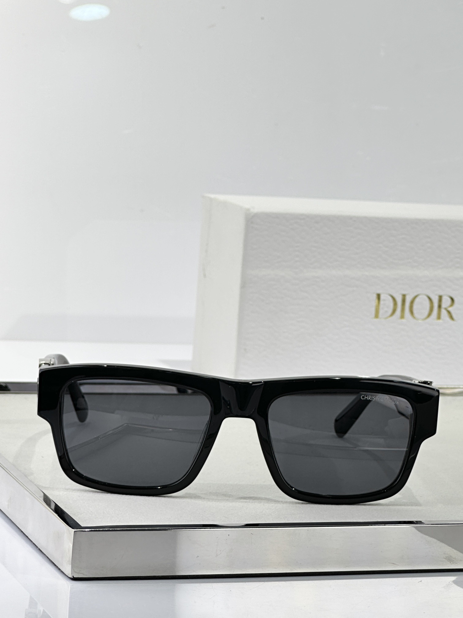Christian Dior Luxury Rectangular Sunglasses for Men & Women