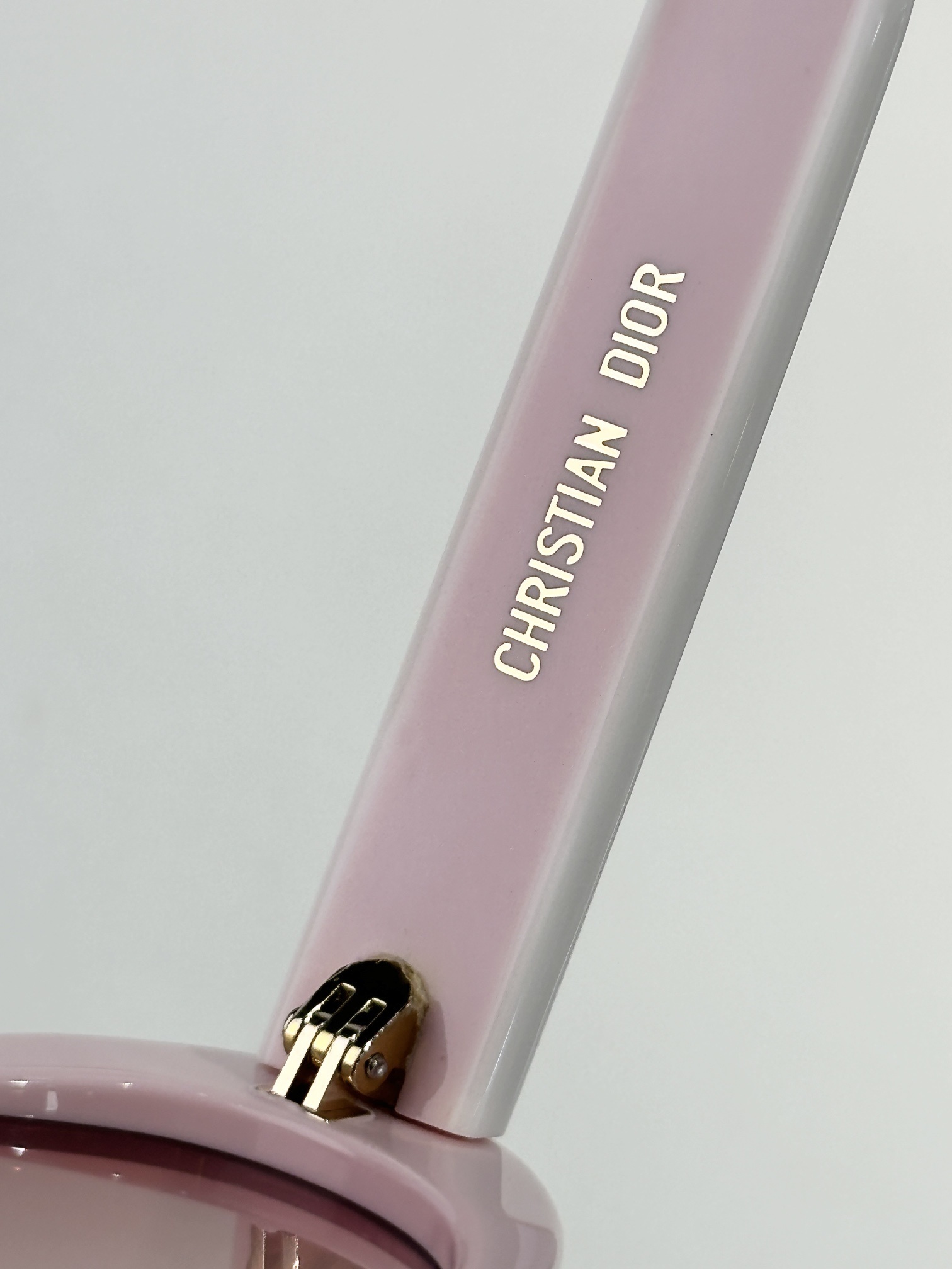 DiorPacific B4F Pink Oval Sunglasses – Luxury Designer Eyewear