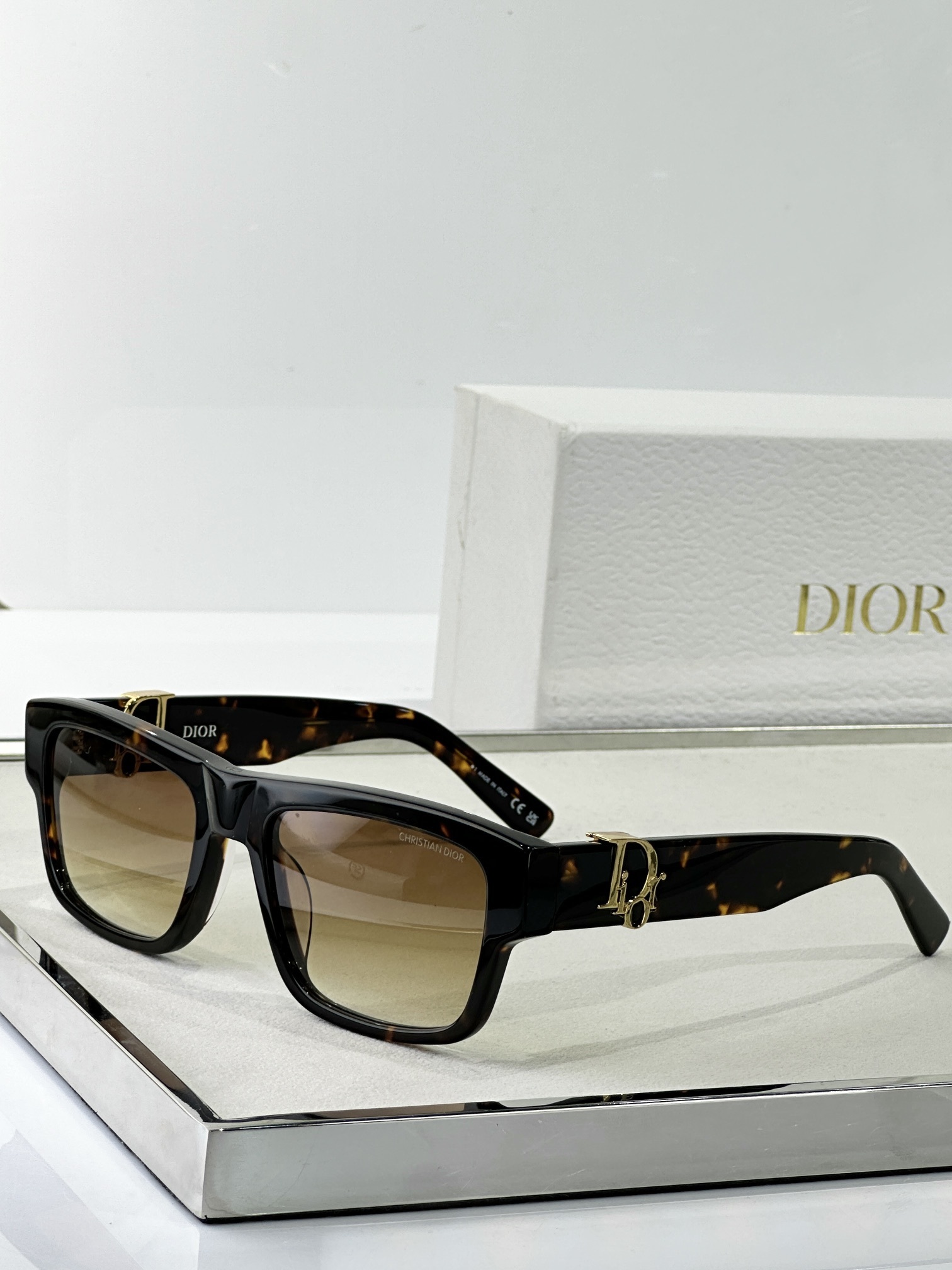 black Dior Gradient Lens Sunglasses – Dior Black Tortoise Gradient
