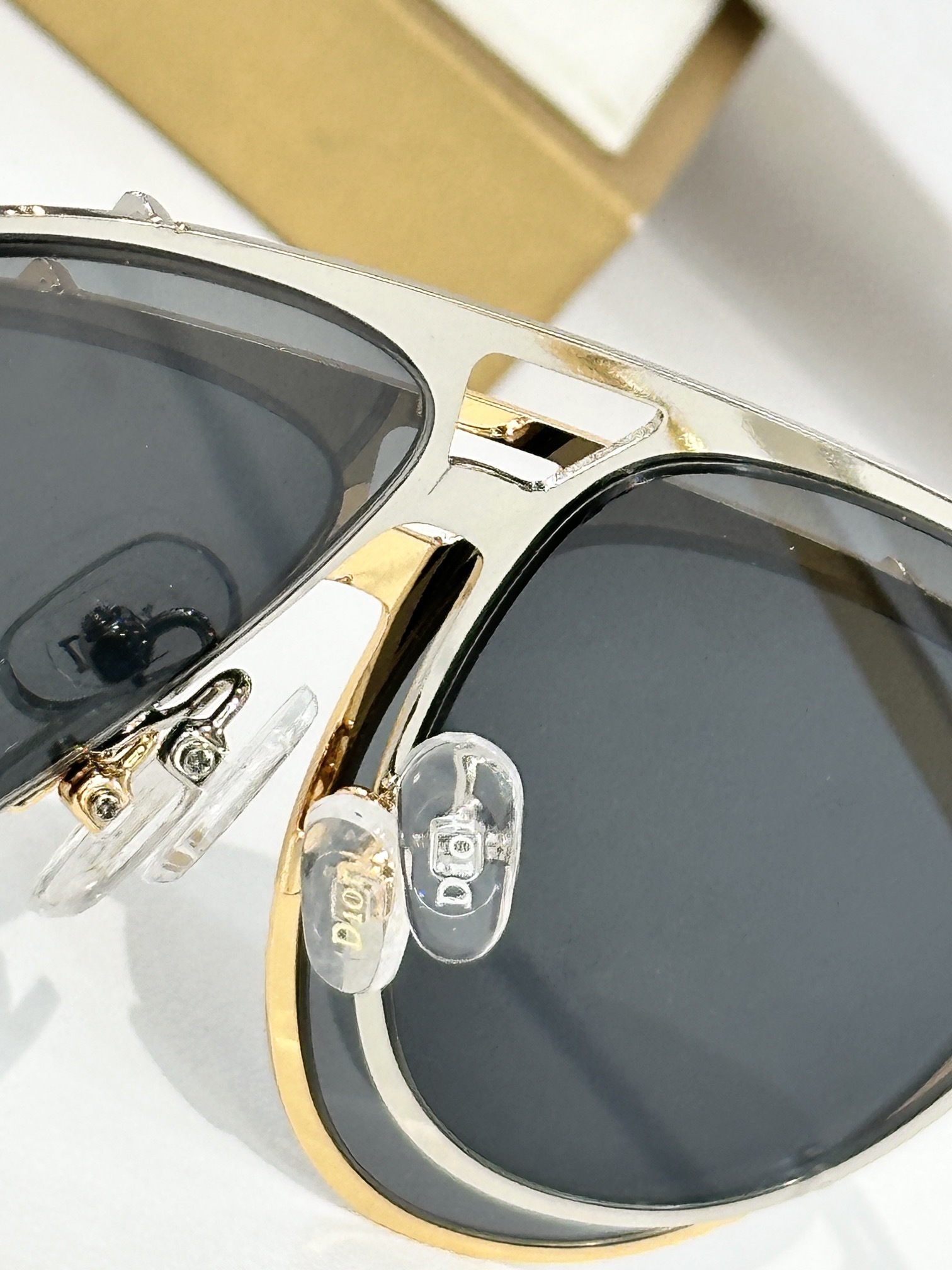 Dior Aviator Gold Frame Sunglasses – Luxury Pilot Eyewear